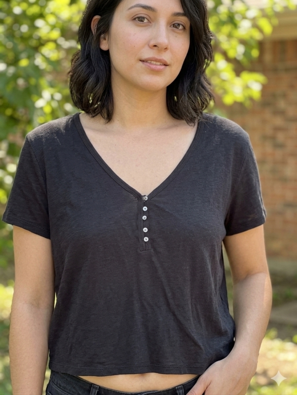 Old Navy Black V-Neck Short Sleeve Button Henley Tee